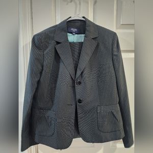 Suit